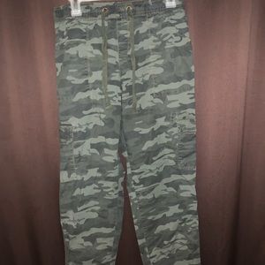 camo pants